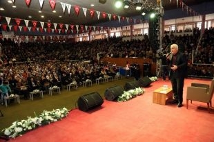 Gaziantepliler İlahiyatçı Hatipoğlu"nun Programına Akın Etti